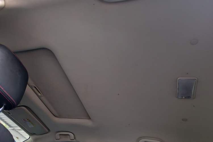 Used HYOSOW S2 2015 1.5L Manual Luxury Edition China IV Headliner