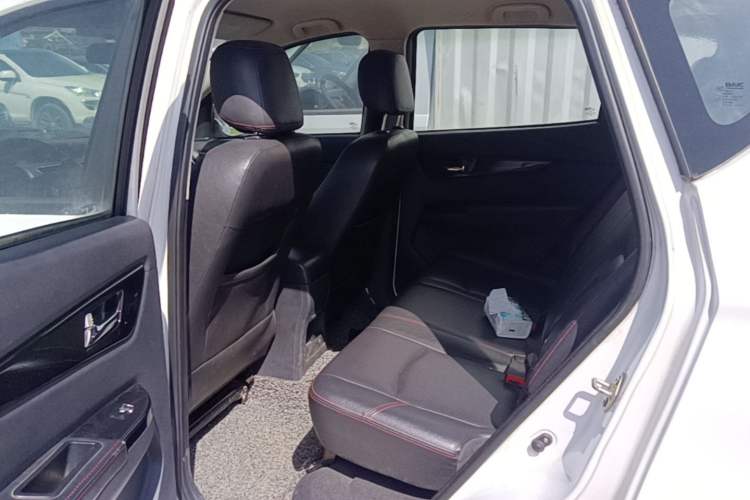 Used HYOSOW S2 2015 1.5L Manual Base Version China V Left Rear Seat