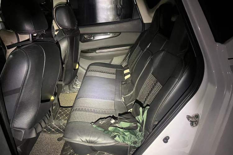 Used HYOSOW S2 2015 1.5L Manual Luxury Edition China IV Left Rear Seat