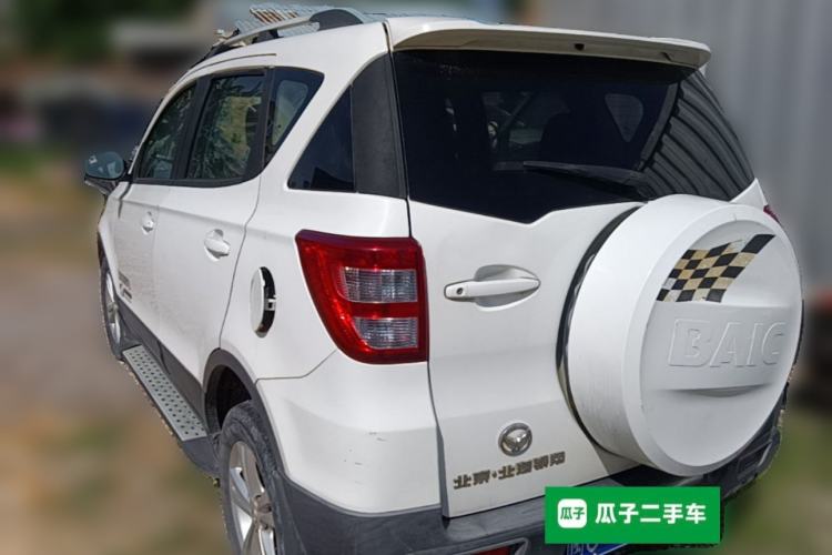 Used HYOSOW S2 2015 1.5L Manual Base Version China V Rear Left 45 Deg