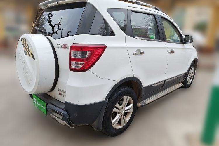 Used HYOSOW S2 2015 1.5L Manual Luxury Edition China IV Rear Right 45 Deg