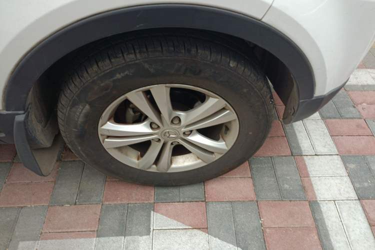 Used HYOSOW S2 2015 1.5L Manual Comfort Version China V Right Front Wheel Hub