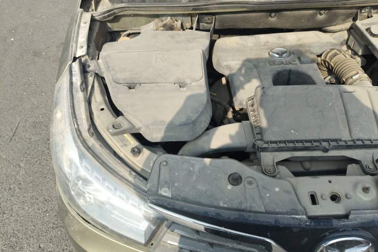 Used HYOSOW S2 2015 1.5L Manual Luxury Edition China IV Engine Bay Right