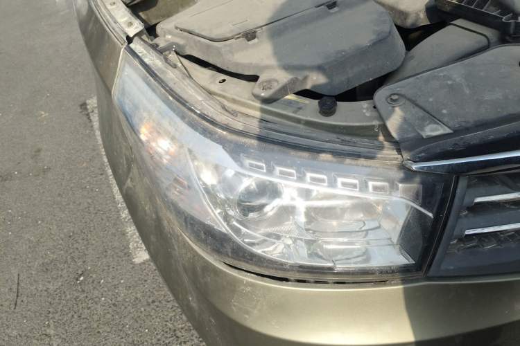 Used HYOSOW S2 2015 1.5L Manual Luxury Edition China IV Right Front Headlight