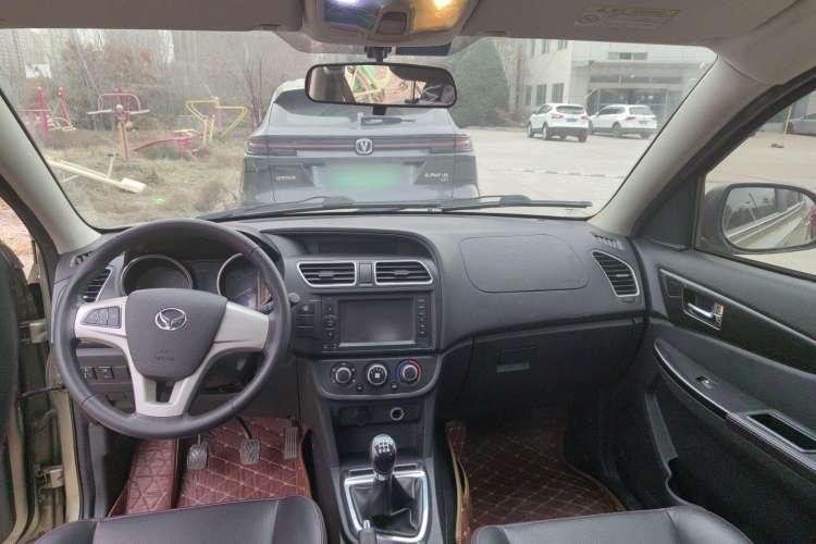 Used HYOSOW S2 2016 1.5L Manual Luxury Edition China IV Interior 2