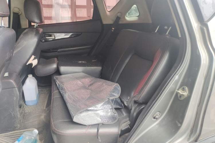 Used HYOSOW S2 2016 1.5L Manual Luxury Model China V Standard Left Rear Seat
