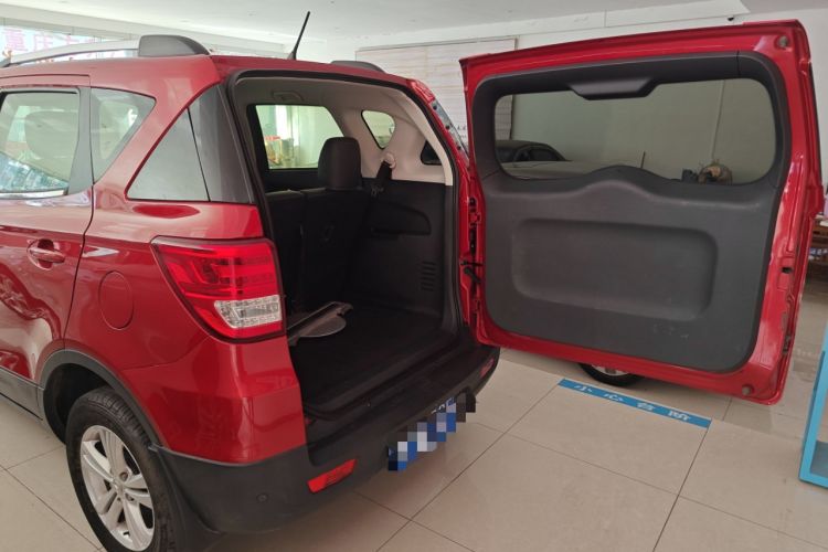 Used HYOSOW S2 2016 1.5L Manual Entrepreneurial Edition China IV Trunk