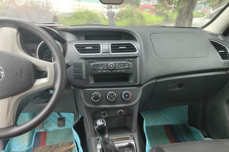 Used HYOSOW S2 2016 1.5L Manual Entrepreneurship Edition China V Audio And AC Panel