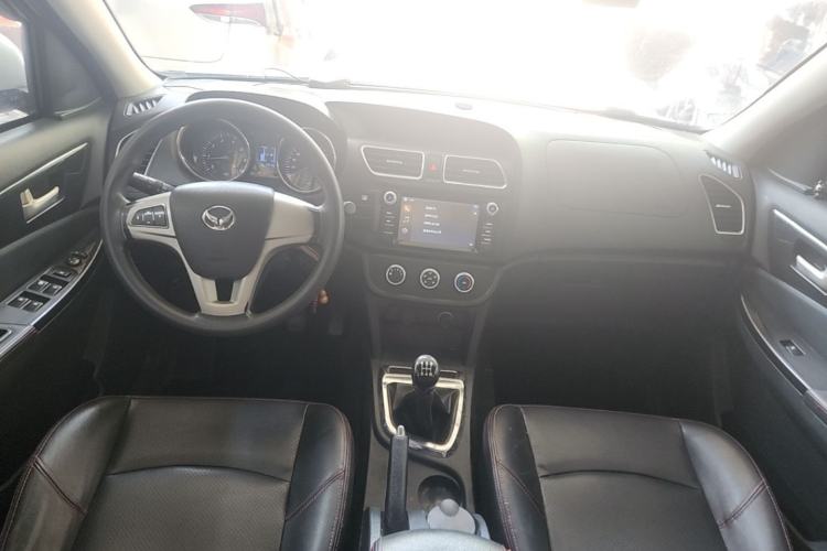 Used HYOSOW S2 2016 1.5L Manual Luxury Edition China IV Center Console