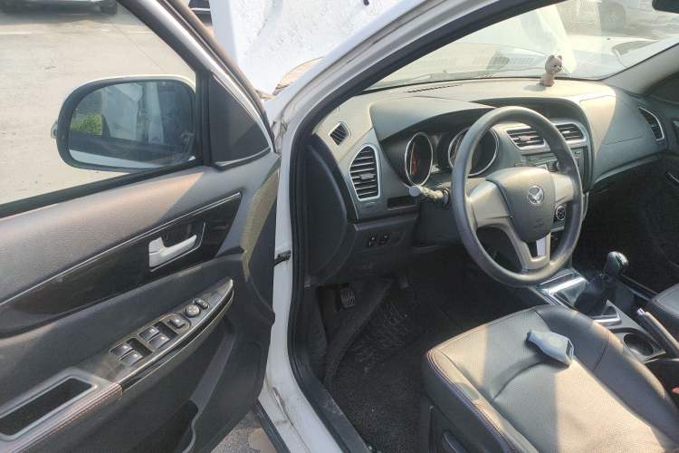 Used HYOSOW S2 2016 1.5L Manual Entrepreneurial Edition China IV Driver Seat
