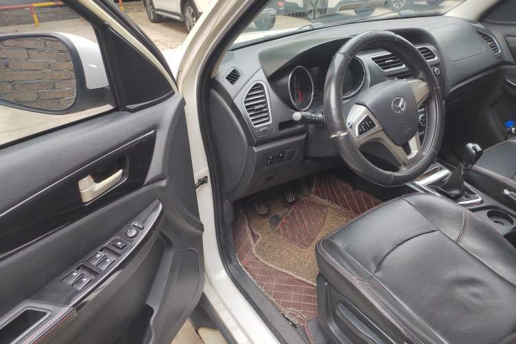 Used HYOSOW S2 2016 1.5L Manual Luxury Edition China IV Driver Seat