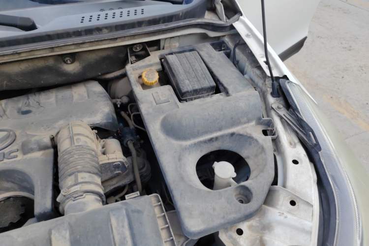 Used HYOSOW S2 2016 1.5L Manual Luxury Model China V Standard Engine Bay Left