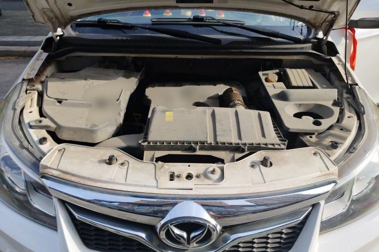 Used HYOSOW S2 2016 1.5L Manual Luxury Model China V Standard Engine Bay