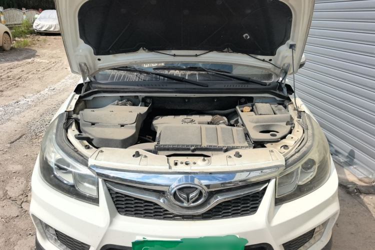 Used HYOSOW S2 2016 1.5L Manual Luxury Model China V Standard Engine Bay