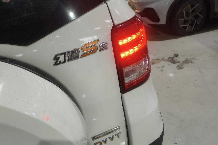 Used HYOSOW S2 2016 1.5L Manual Entrepreneurial Edition China IV Exterior 6