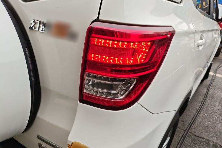Used HYOSOW S2 2016 1.5L Manual Luxury Model China V Standard Exterior 6