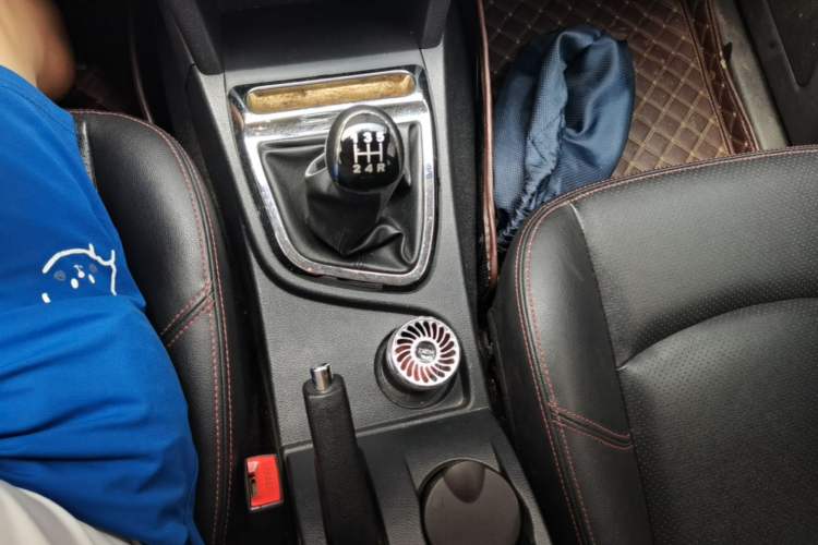 Used HYOSOW S2 2016 1.5L Manual Entrepreneurial Edition China IV Gear Lever