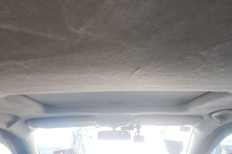 Used HYOSOW S2 2016 1.5L Manual Luxury Edition China IV Headliner