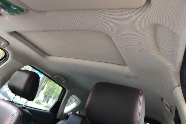 Used HYOSOW S2 2016 1.5L Manual Luxury Model China V Standard Headliner