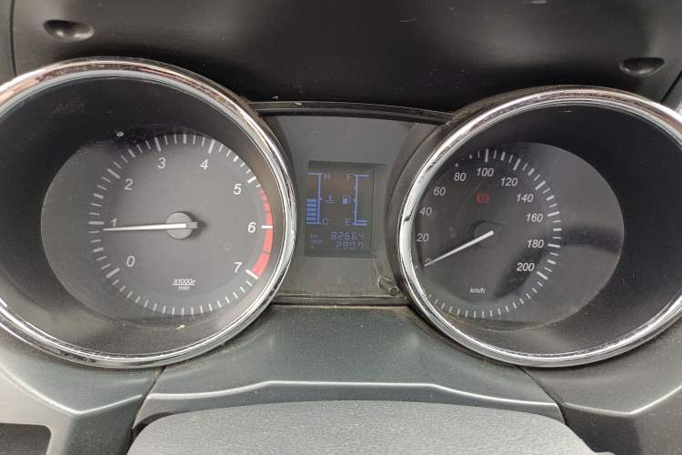 Used HYOSOW S2 2016 1.5L Manual Luxury Model China V Standard Instrument Cluster