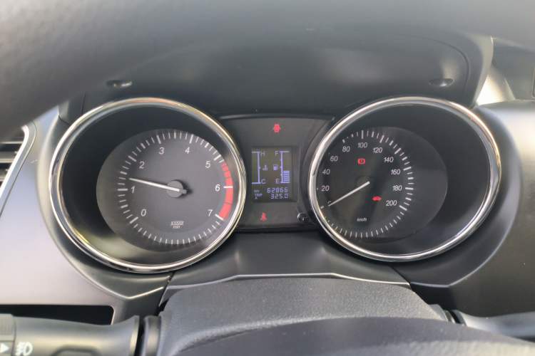 Used HYOSOW S2 2016 1.5L Manual Luxury Model China V Standard Instrument Cluster