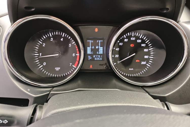 Used HYOSOW S2 2016 1.5L Manual Luxury Model China V Standard Instrument Cluster