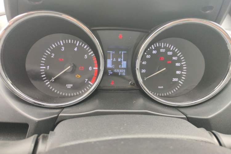 Used HYOSOW S2 2016 1.5L Manual Entrepreneurship Edition China V Instrument Cluster
