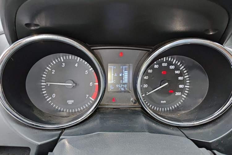 Used HYOSOW S2 2016 1.5L Manual Luxury Edition China IV Instrument Cluster