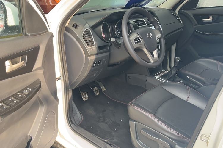 Used HYOSOW S2 2016 1.5L Manual Luxury Edition China IV Interior 2
