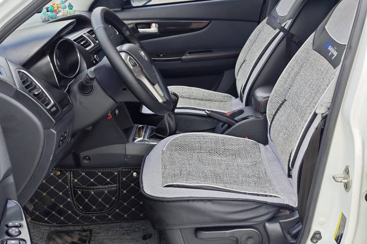 Used HYOSOW S2 2016 1.5L Manual Luxury Edition China IV Interior 5