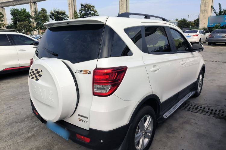 Used HYOSOW S2 2016 1.5L Manual Luxury Model China V Standard Rear Right 45 Deg