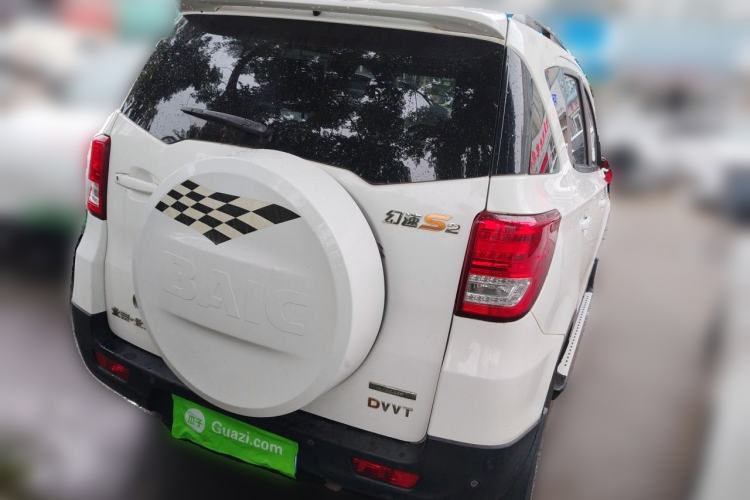 Used HYOSOW S2 2016 1.5L Manual Luxury Model China V Standard Rear Right 45 Deg