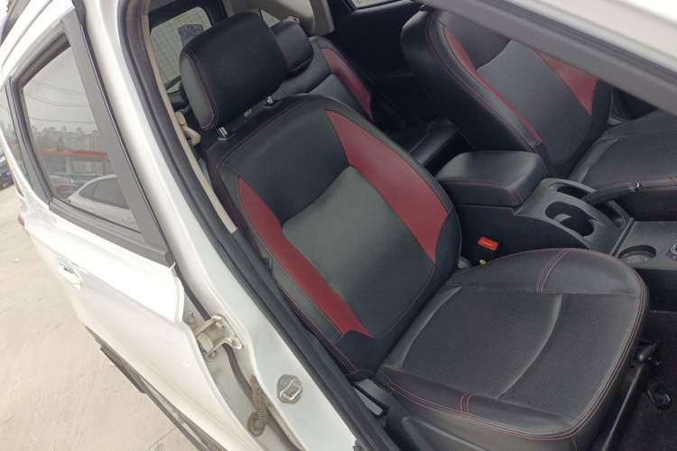Used HYOSOW S2 2016 1.5L Manual Luxury Model China V Standard Right Front Seat