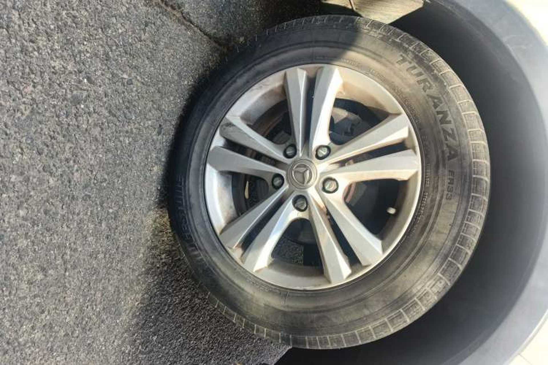 Used HYOSOW S2 2016 1.5L Manual Entrepreneurial Edition China IV Right Front Wheel Hub