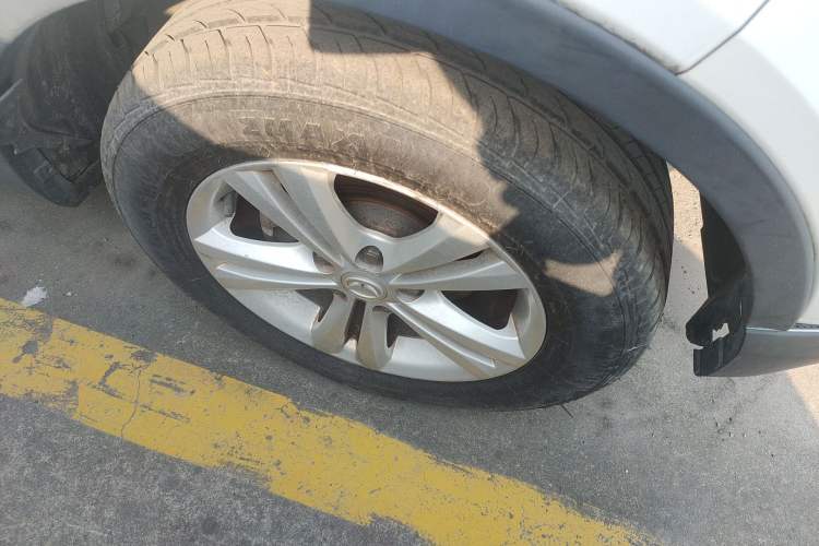 Used HYOSOW S2 2016 1.5L Manual Entrepreneurial Edition China IV Right Front Wheel Hub