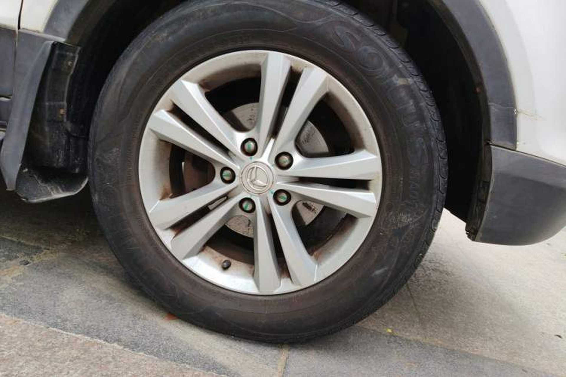 Used HYOSOW S2 2016 1.5L Manual Luxury Model China V Standard Right Front Wheel Hub