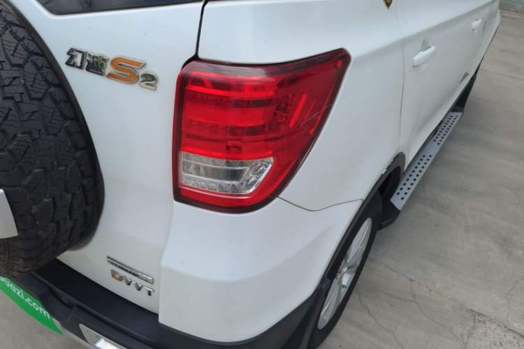 Used HYOSOW S2 2016 1.5L Manual Entrepreneurial Edition China IV Right Rear Taillight