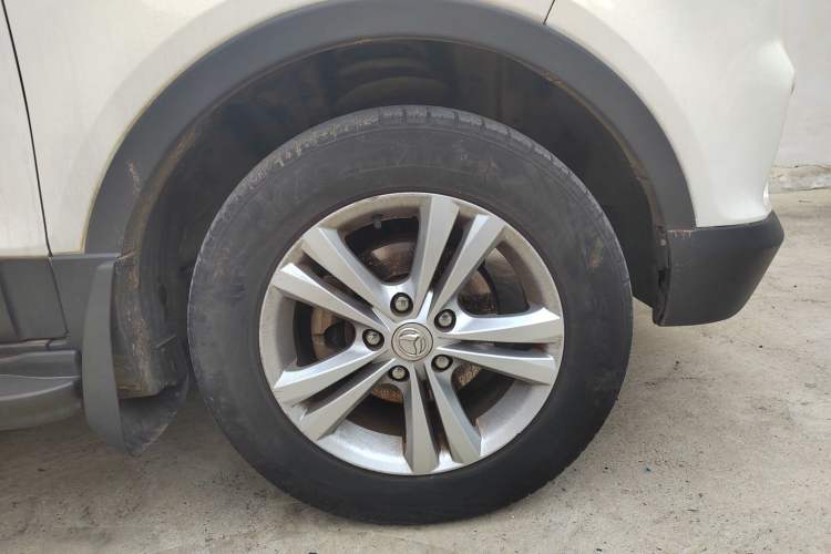 Used HYOSOW S2 2016 1.5L Manual Luxury Edition China IV Right Rear Wheel Hub