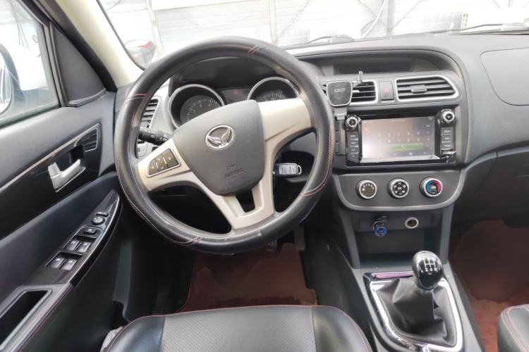 Used HYOSOW S2 2016 1.5L Manual Luxury Model China V Standard Steering Wheel