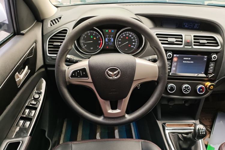 Used HYOSOW S2 2016 1.5L Manual Luxury Model China V Standard Steering Wheel