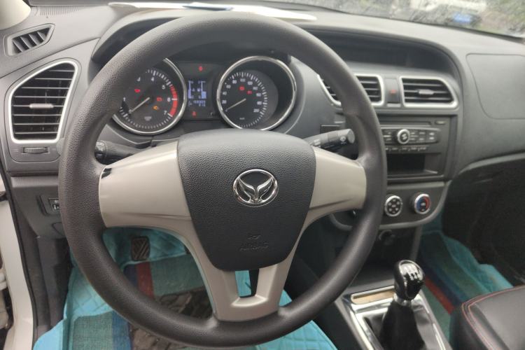 Used HYOSOW S2 2016 1.5L Manual Entrepreneurship Edition China V Steering Wheel