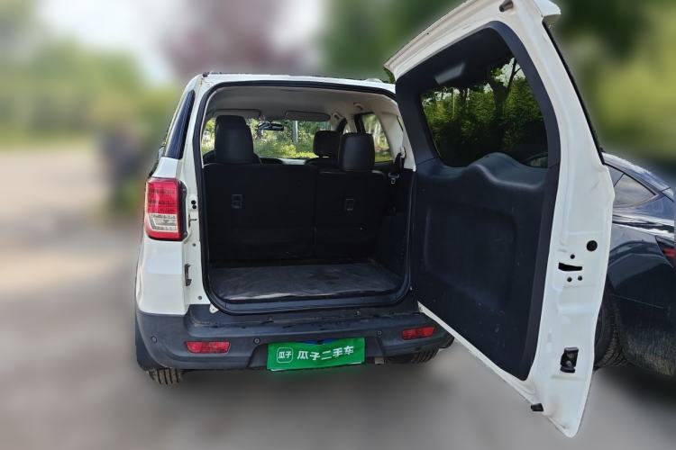 Used HYOSOW S2 2016 1.5L Manual Entrepreneurial Edition China IV Trunk