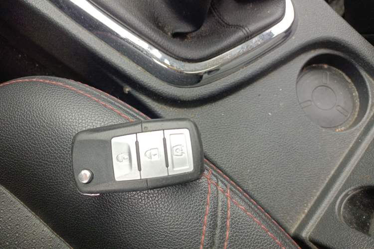 Used HYOSOW S2 2016 1.5L Manual Luxury Model China V Standard Vehicle Key