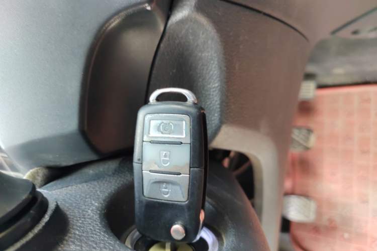 Used HYOSOW S2 2016 1.5L Manual Luxury Model China V Standard Vehicle Key