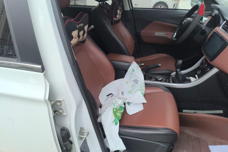 Used HYOSOW S3 2016 S3L 1.5L Manual Prestige Edition Right Front Seat