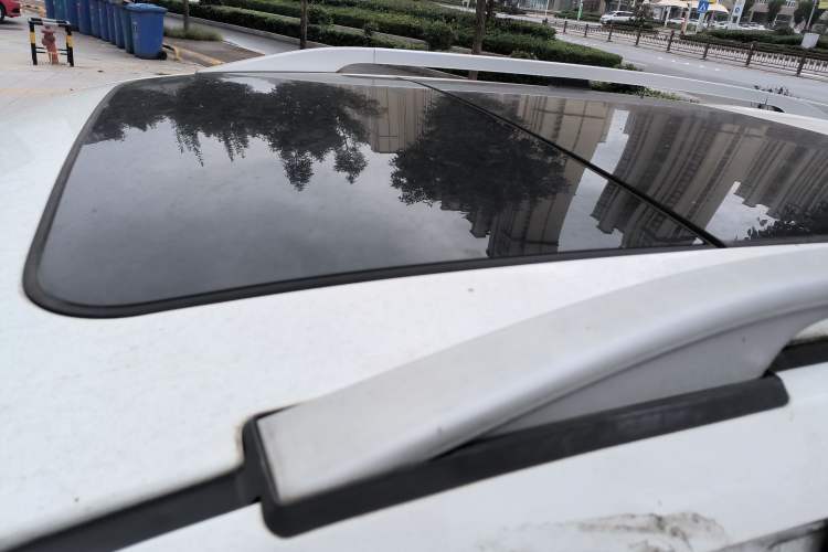 Used HYOSOW S3 2016 S3L 1.5L Manual Prestige Edition Roof