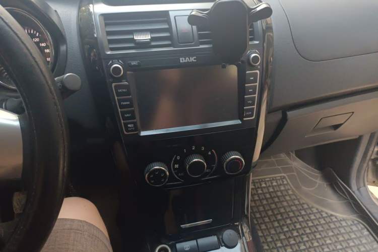 Used HYOSOW S3 2014 1.5L Comfort Version China IV Emission Standard Audio And AC Panel