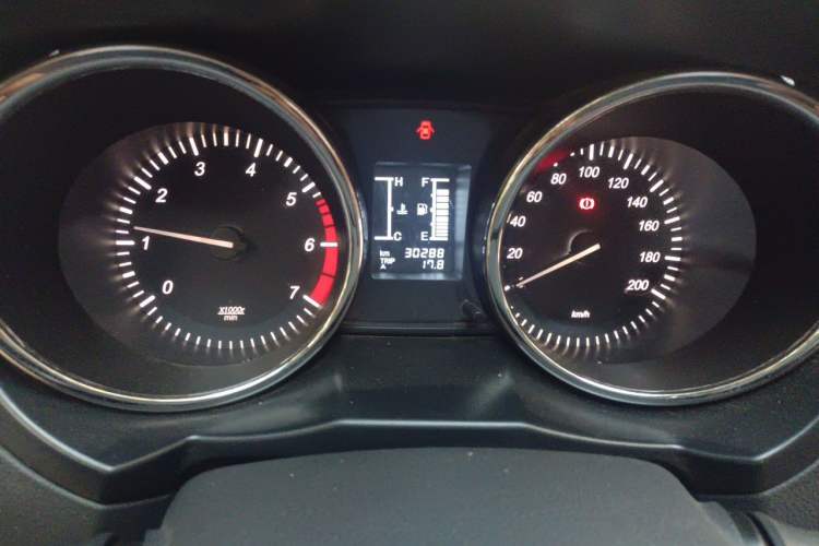 Used HYOSOW S3 2014 1.5L Comfort Version China IV Emission Standard Instrument Cluster