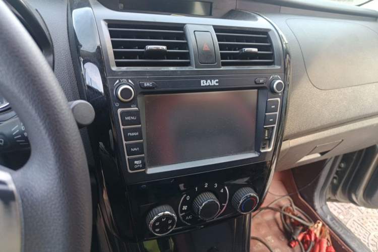Used HYOSOW S3 2014 1.5L Comfort Version China IV Emission Standard Audio And AC Panel