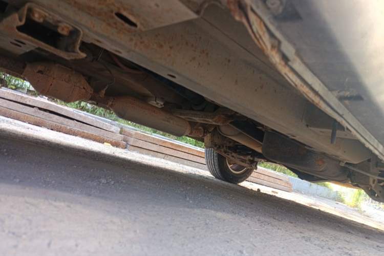 Used HYOSOW S3 2014 1.5L Comfort Version China IV Emission Standard Chassis Front Left